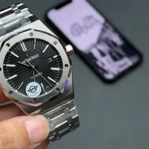 Royal Oak 15400 Watch