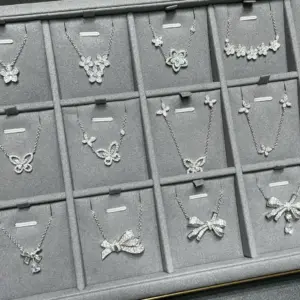 Graff necklace collection