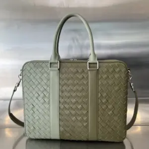 New business bag with BV logo weave
