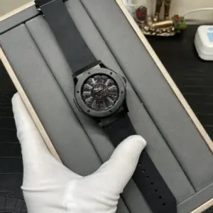Hublot GMT Big Bang series men’s wristwatch