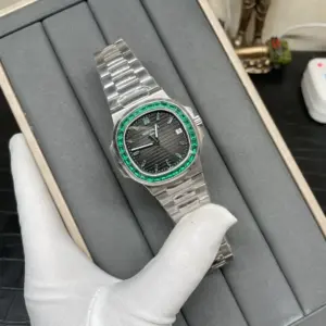 Patek Philippe Nautilus 5711 series wristwatch