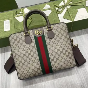 Gucci Ophidia business briefcase with GG Supreme canvas
