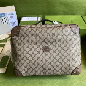 Gucci GG Supreme canvas business bag