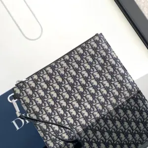 Louis Vuitton simple handbag