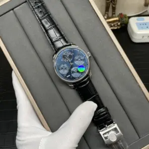 Universal 5 Daygo perpetual calendar 42.2mm