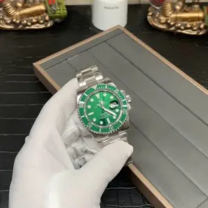 40mm Rolex Submariner green