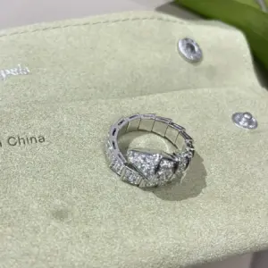 Bvlgari wide version large snake ring order custom actual shooting~can add single