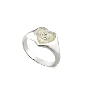 Gucci heart couple double G ring innovation
