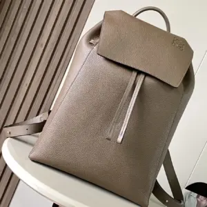 Loe 💎we drawstring shoulder bag