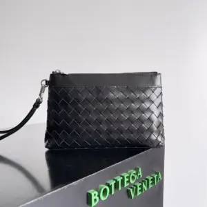 Intrecciato Prism Handbag