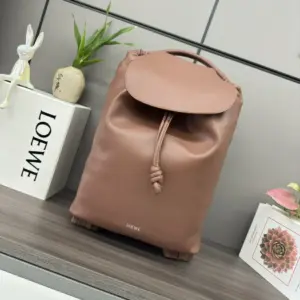 Bright soft calf leather Flamenco backpack