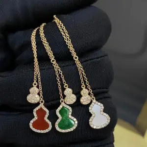 Double gourd small necklace