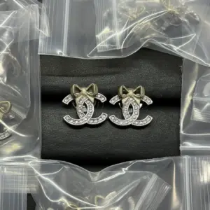 Louis Vuitton butterfly bow earring