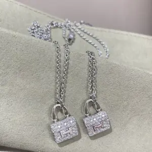 Hermes new full diamond bag necklace classic H bag