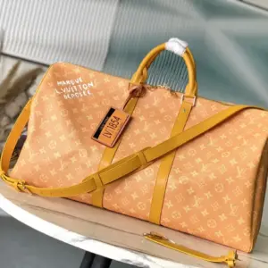 M13186 Monogram Messenger Montsouris Crossbody Keepall 55 Travel Bag