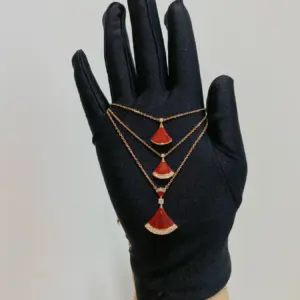 Red marble classic necklaces