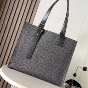 Loewe buckle tote